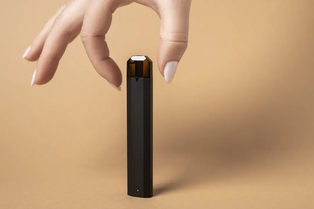 Antingen Vont eller IQOS: Hur skiljer de sig åt?