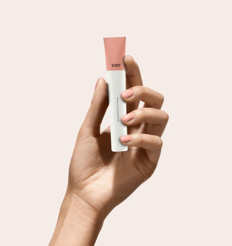 Vont To-Go är en enkel och färdig engångsprodukt som inte kräver laddning eller påfyllning. För att aktivera din Vont To-Go inhalerar du bara på enheten.
Vont To-Go kommer i 10 olika smaker, med eller utan nikotin, för att leverera kraftfulla puffar med en smidig och tillfredsställande upplevelse.